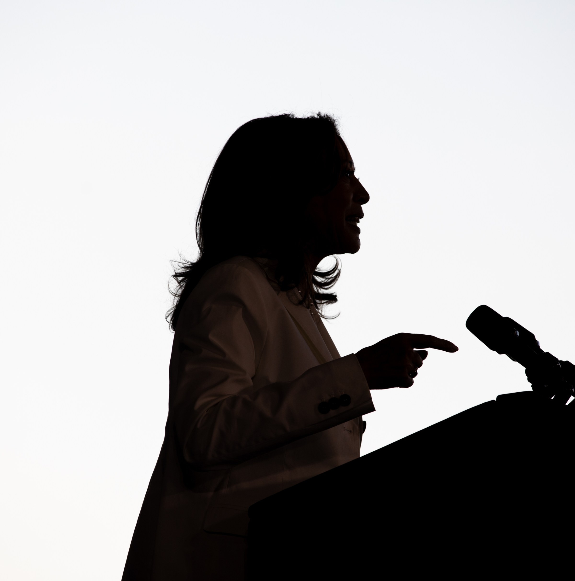 The “prosecutor vs. felon” line isn’t the slam dunk Team Harris thinks it is